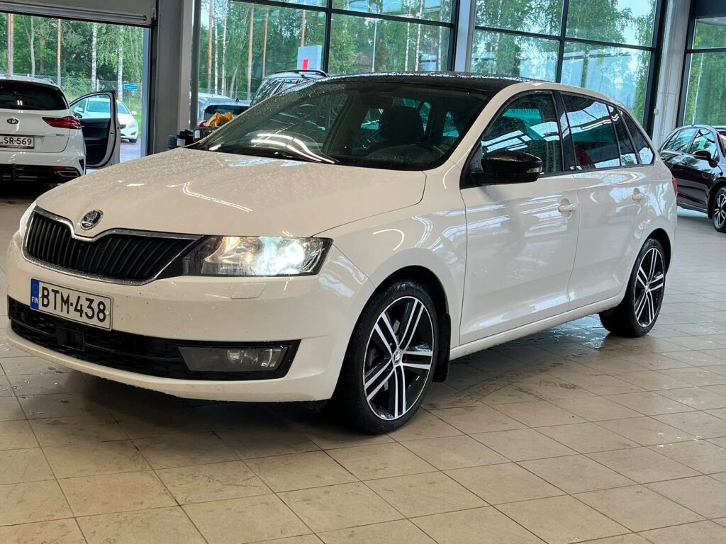 Skoda Rapid 2015 Valkoinen