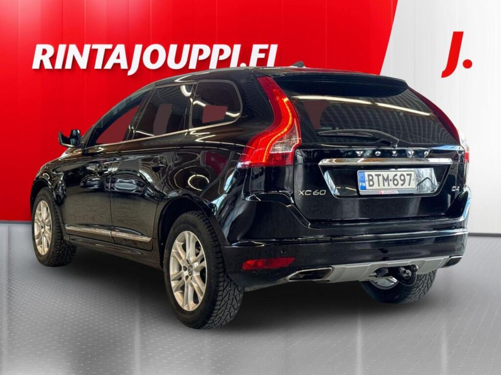 Volvo XC60 2015 Musta