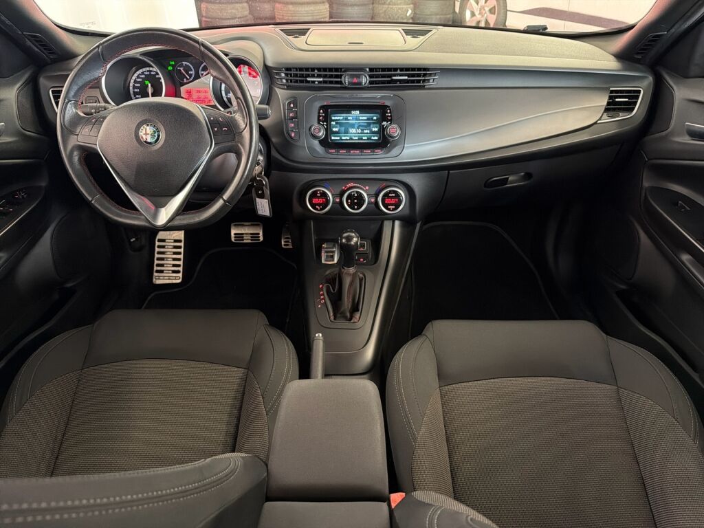 Alfa Romeo Giulietta 2016 Harmaa