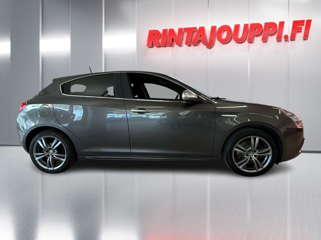 Alfa Romeo Giulietta 2016 Harmaa