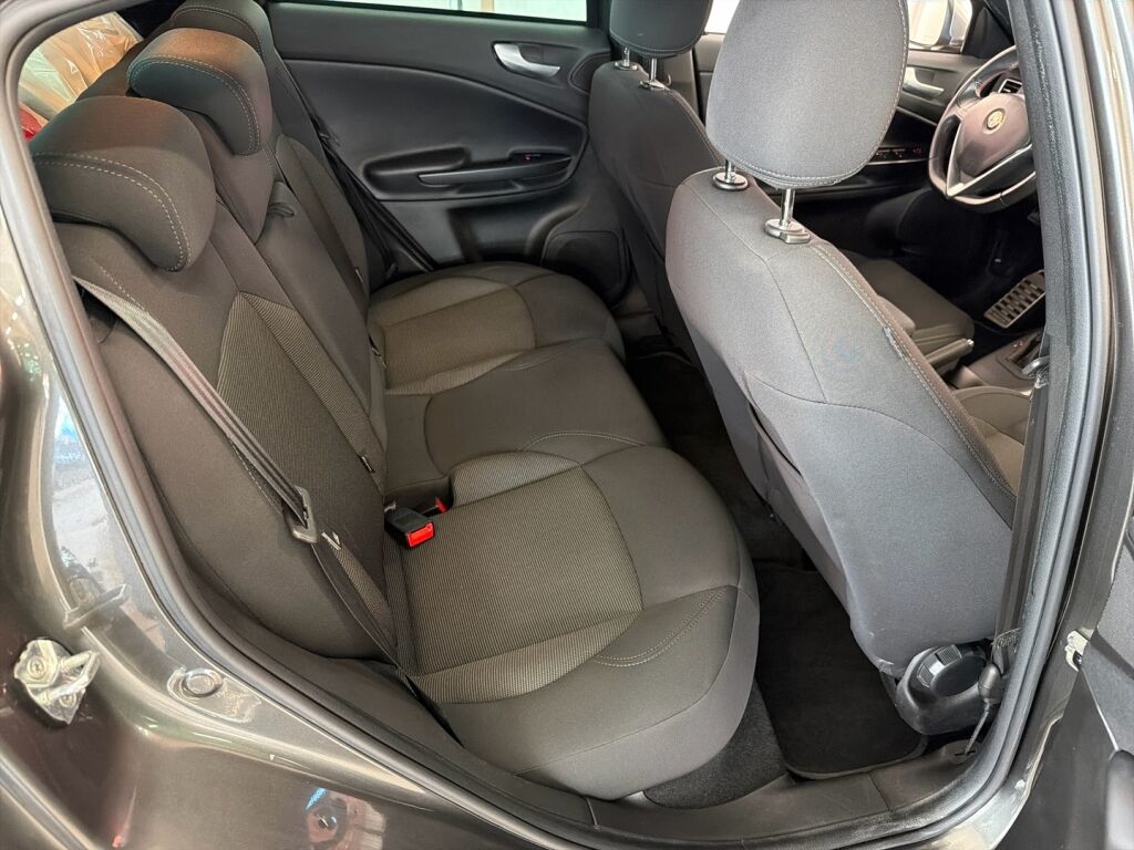 Alfa Romeo Giulietta 2016 Harmaa