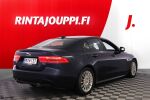 Jaguar XE 2015 Sininen