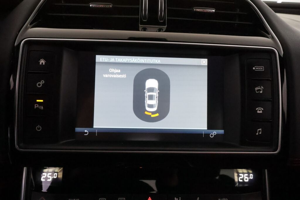 Jaguar XE 2015 Sininen