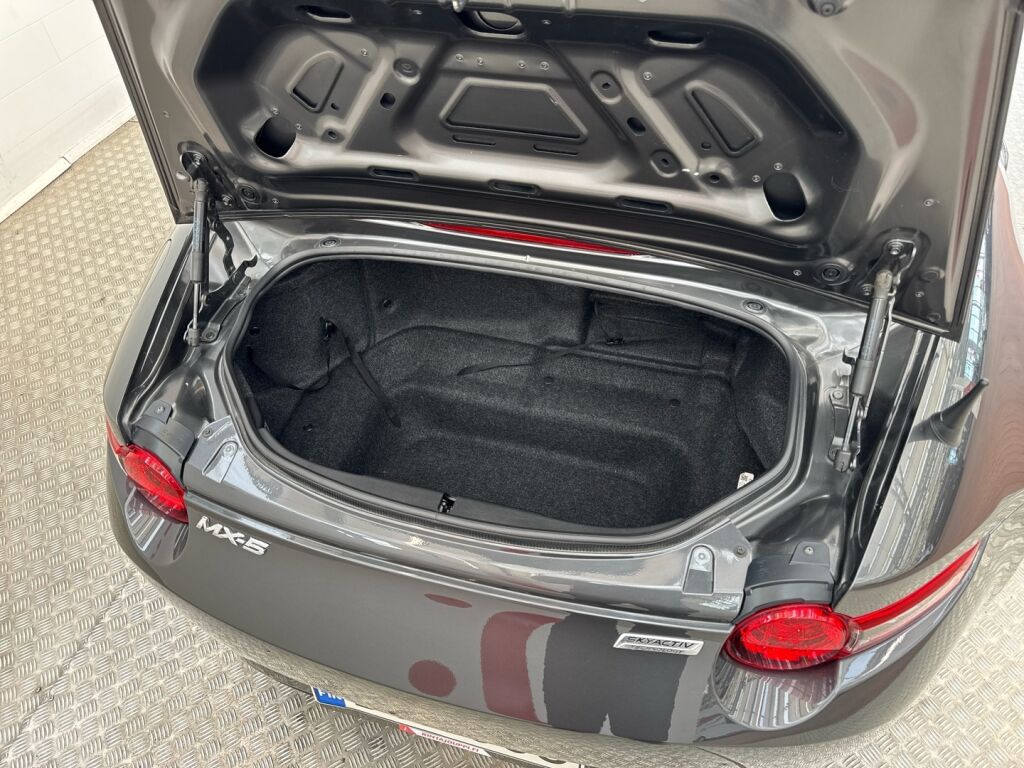 Mazda MX-5 2019 Harmaa