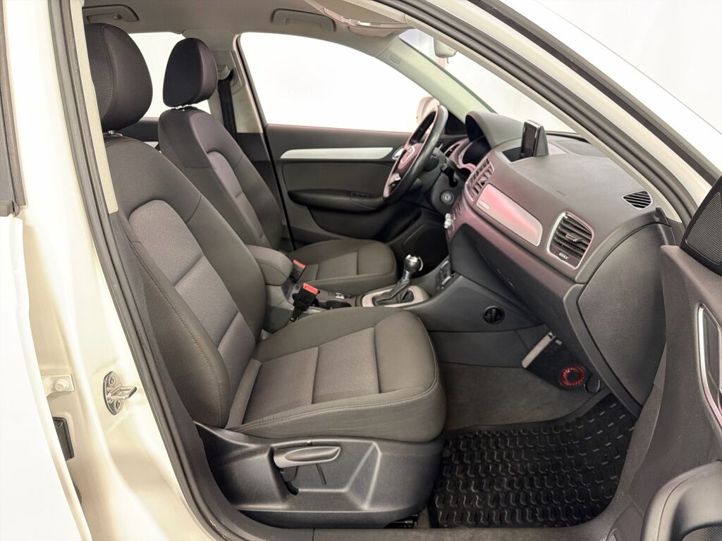 Audi Q3 2016 Valkoinen