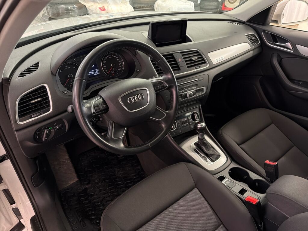 Audi Q3 2016 Valkoinen