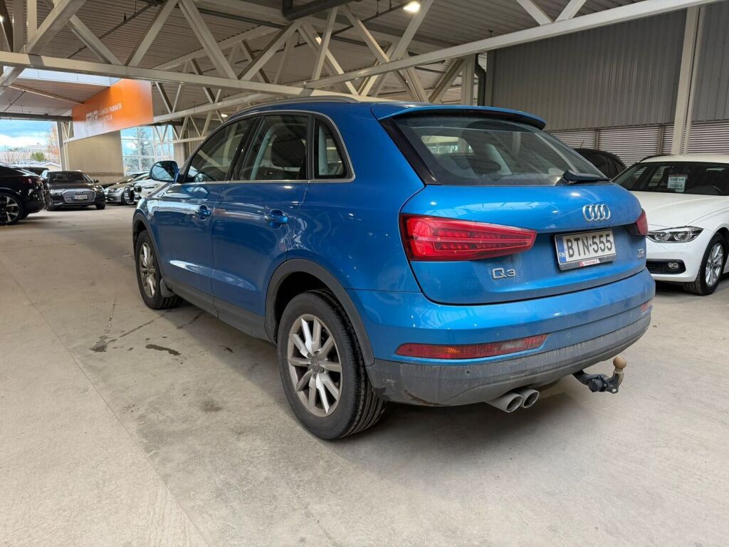 Audi Q3 2016 Sininen