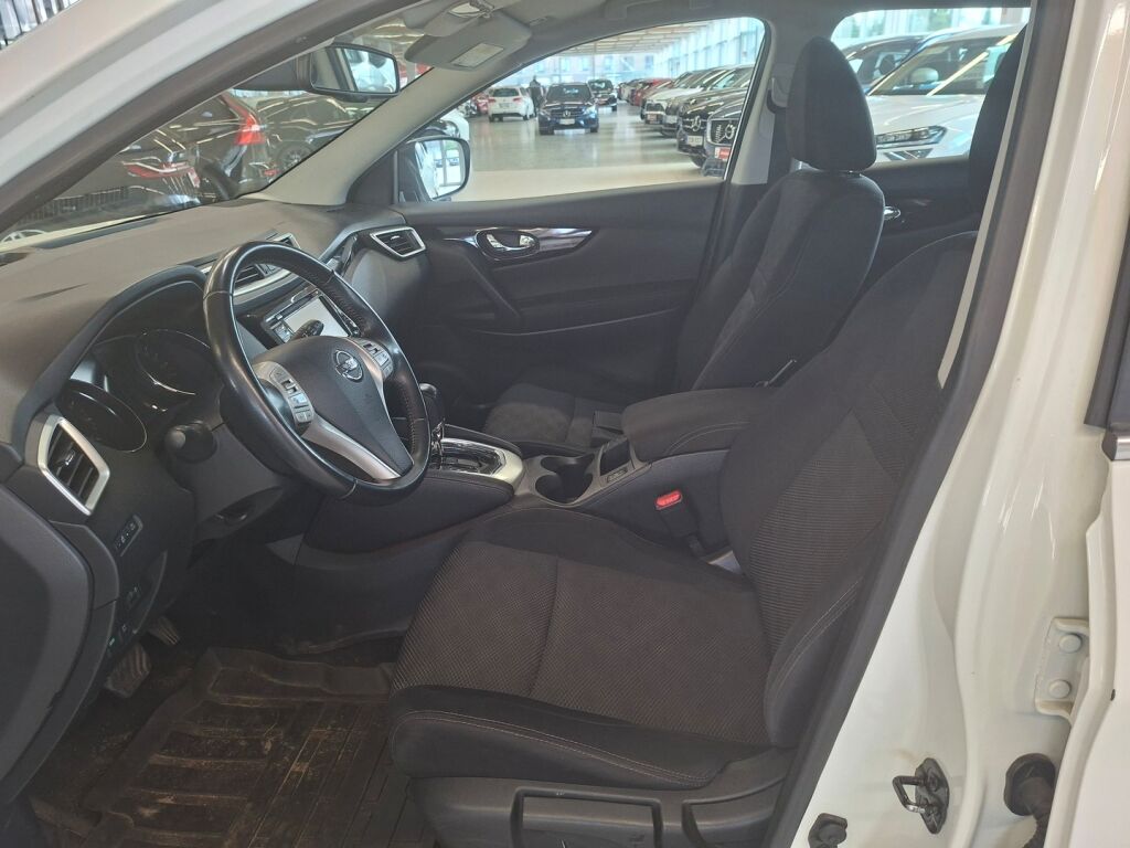 Nissan Qashqai 2015 Valkoinen
