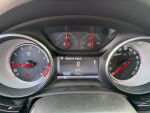 Opel Astra 2015 Punainen