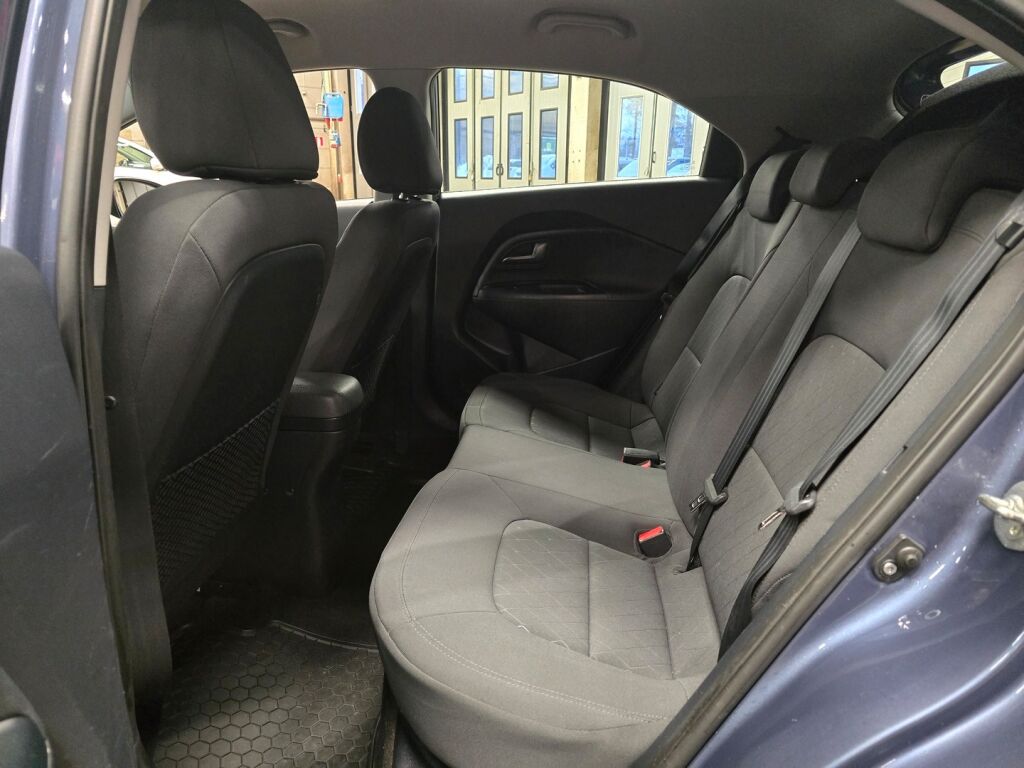 Kia Rio 2016 Sininen