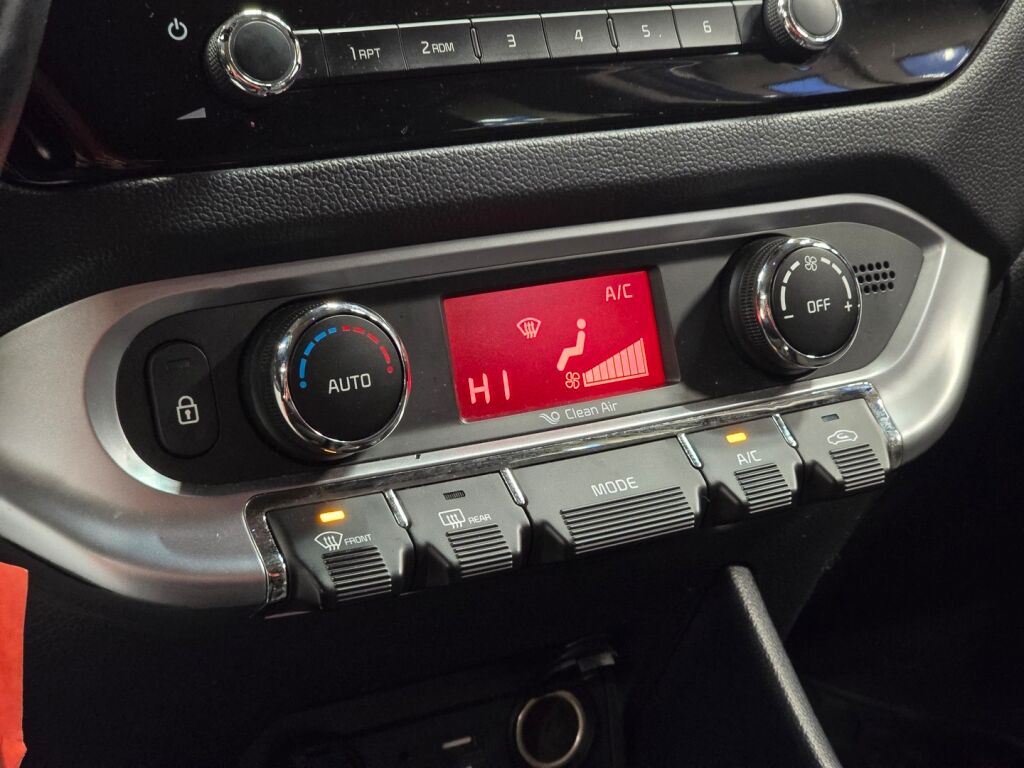 Kia Rio 2016 Sininen