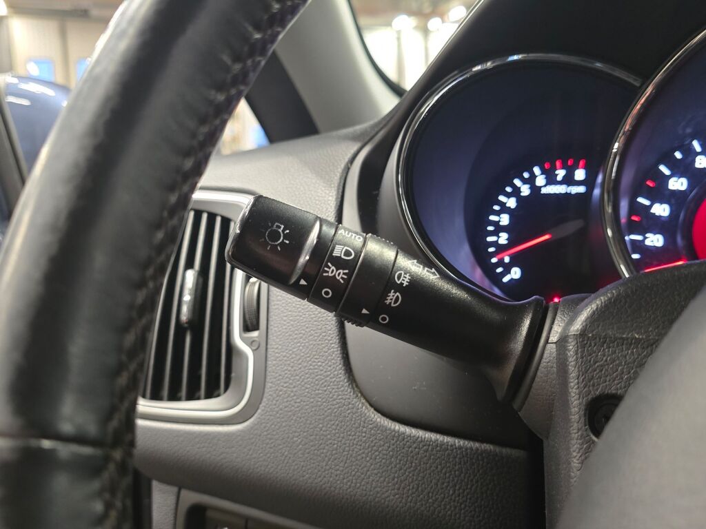 Kia Rio 2016 Sininen