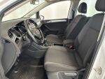 Volkswagen Touran 2016 Valkoinen