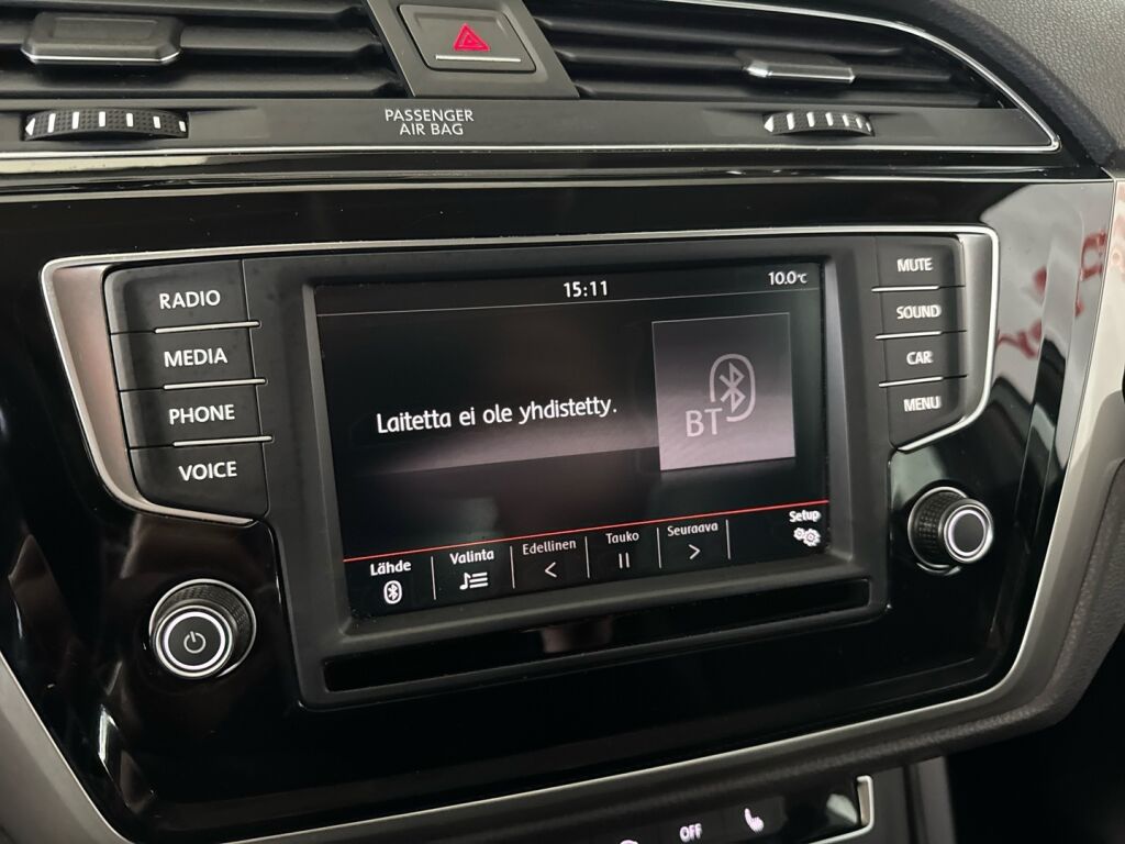 Volkswagen Touran 2016 Valkoinen