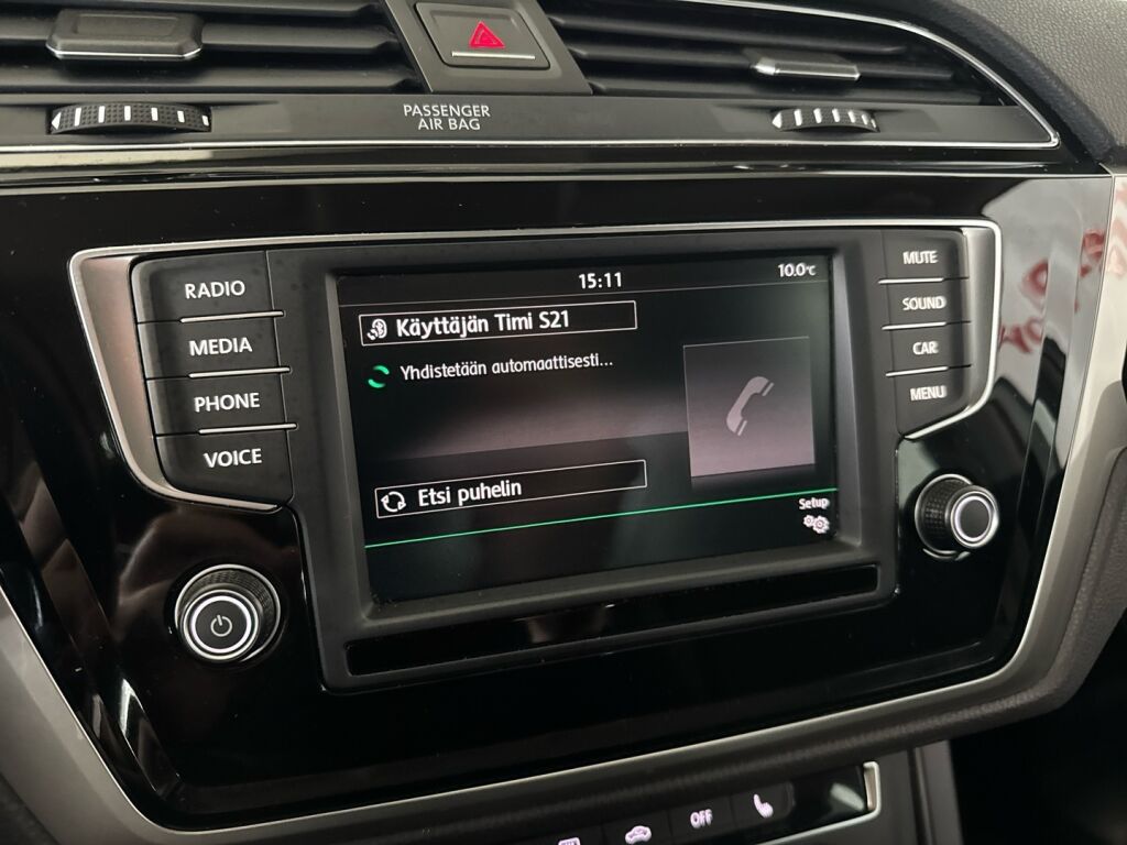 Volkswagen Touran 2016 Valkoinen