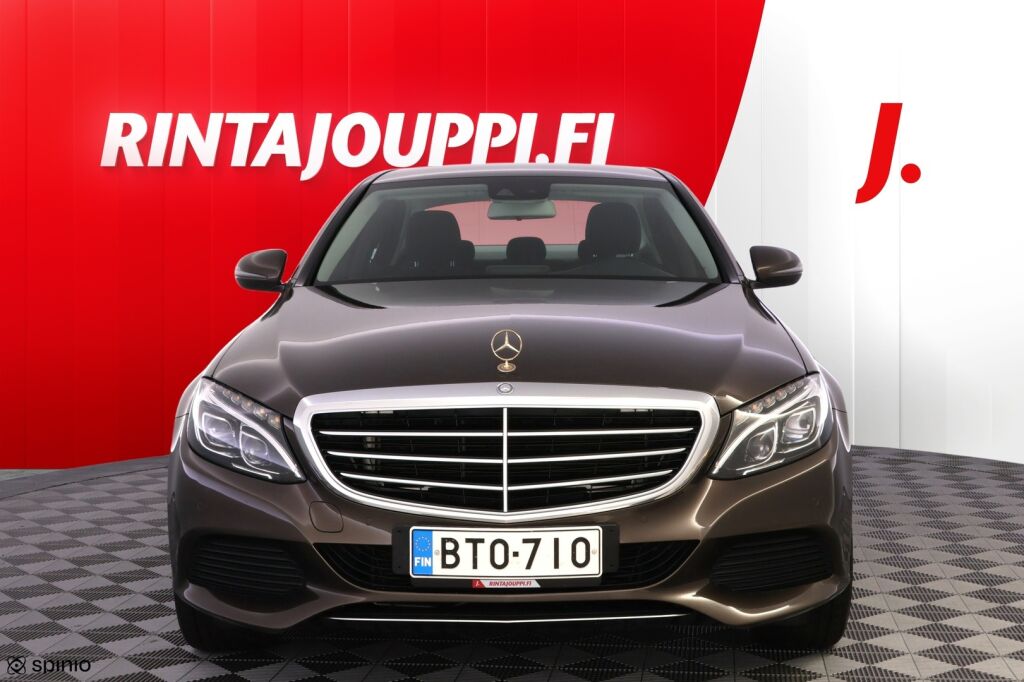 Mercedes-Benz C 2016 Ruskea (beige)
