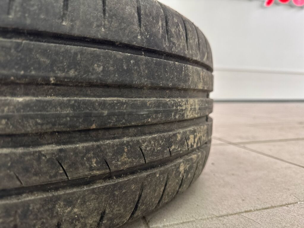 Citroen C4 Cactus 2016 Punainen