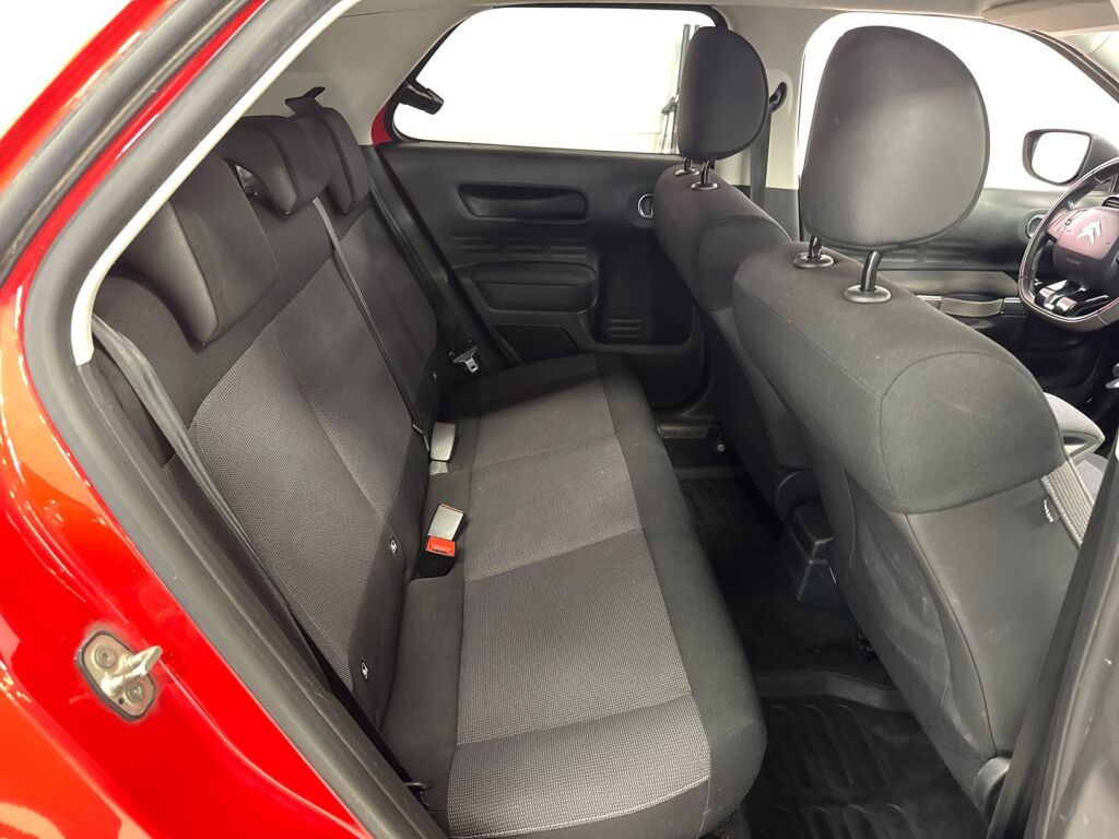 Citroen C4 Cactus 2016 Punainen