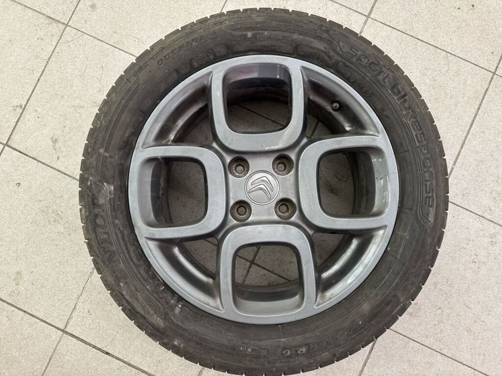 Citroen C4 Cactus 2016 Punainen