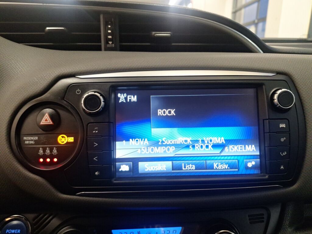 Toyota Yaris 2015 Valkoinen