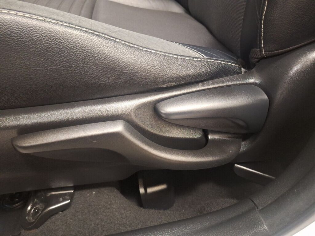 Toyota Yaris 2015 Valkoinen