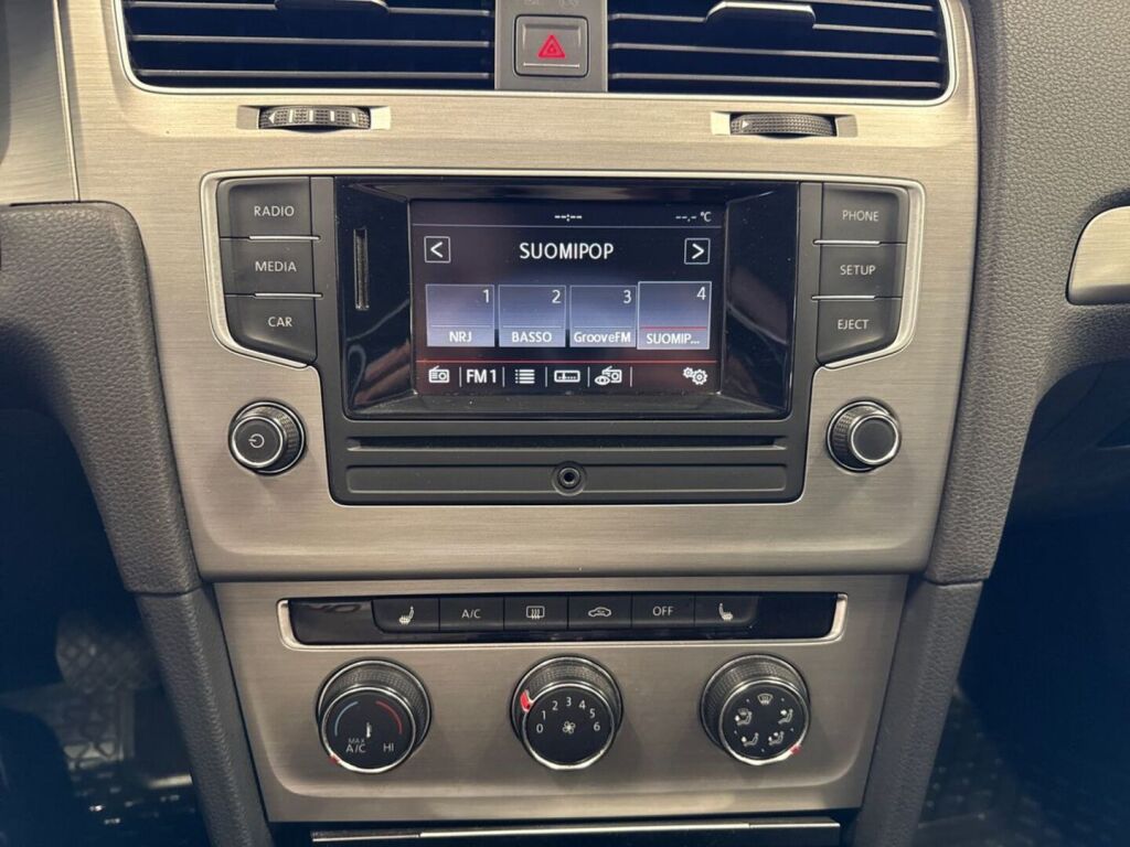 Volkswagen Golf 2015 Sininen