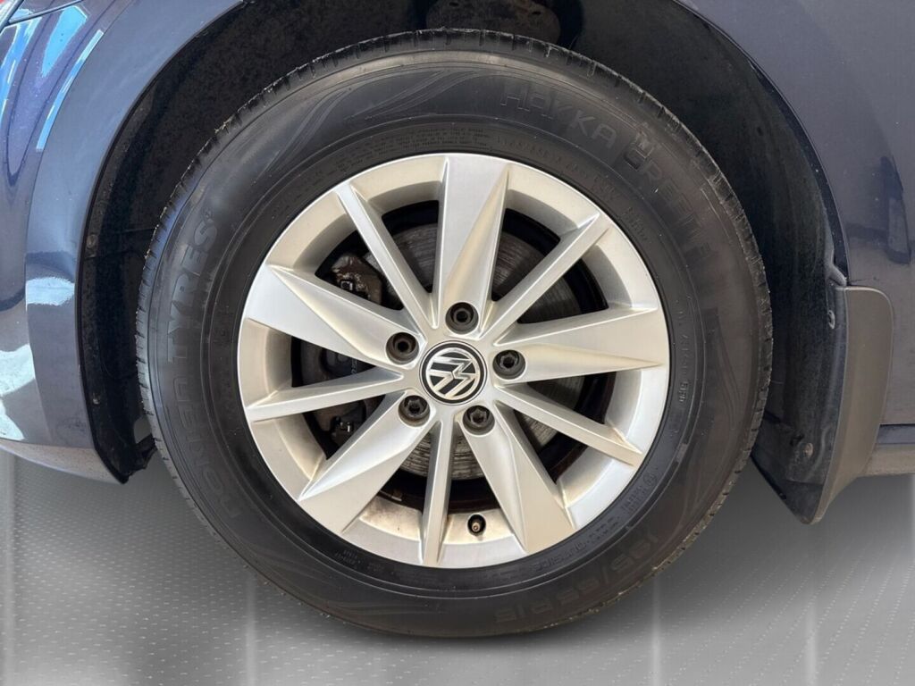 Volkswagen Golf 2015 Sininen