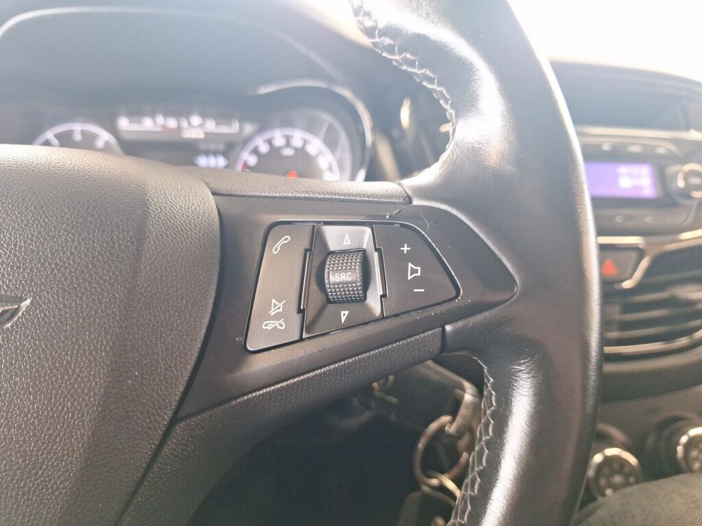 Opel Karl 2016 Musta