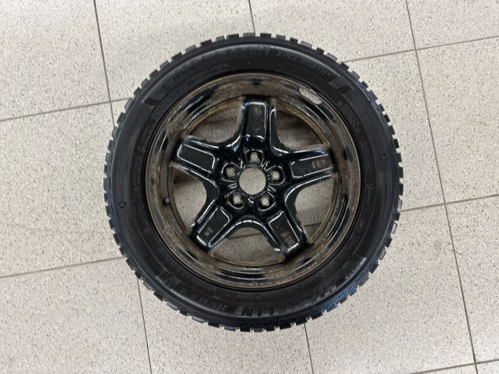 Opel Astra 2016 Musta
