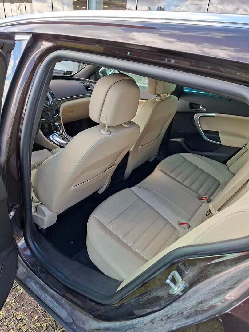 Opel Insignia 2015 Ruskea (beige)