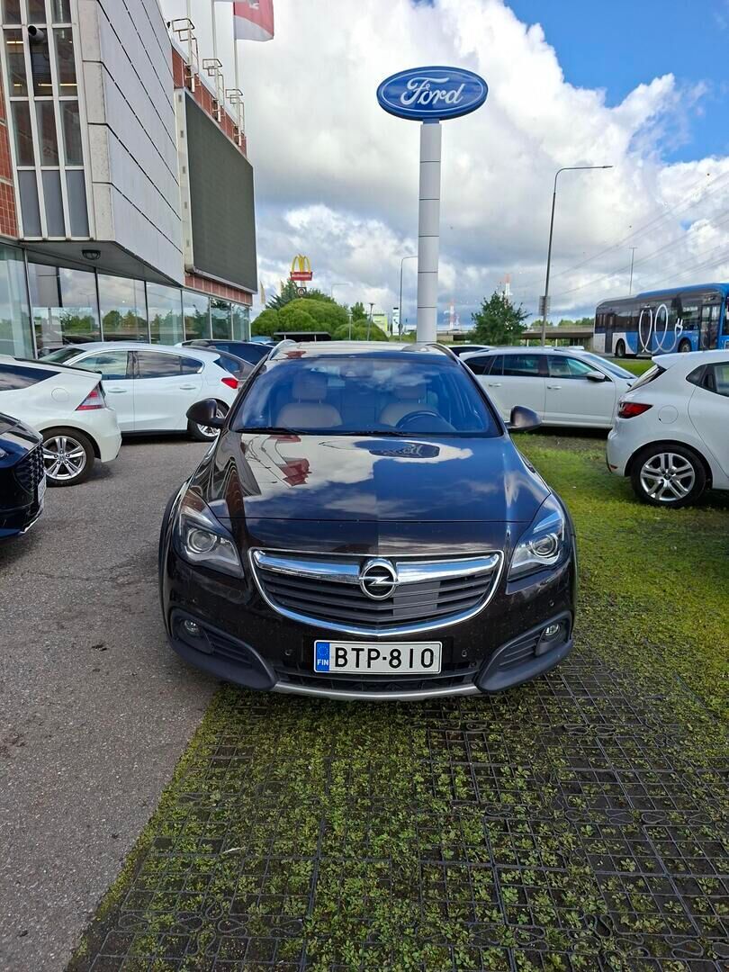 Opel Insignia 2015 Ruskea (beige)