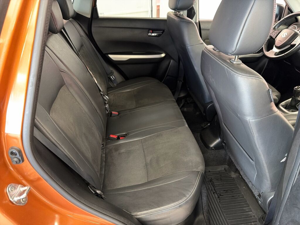 Suzuki Vitara 2016 Oranssi