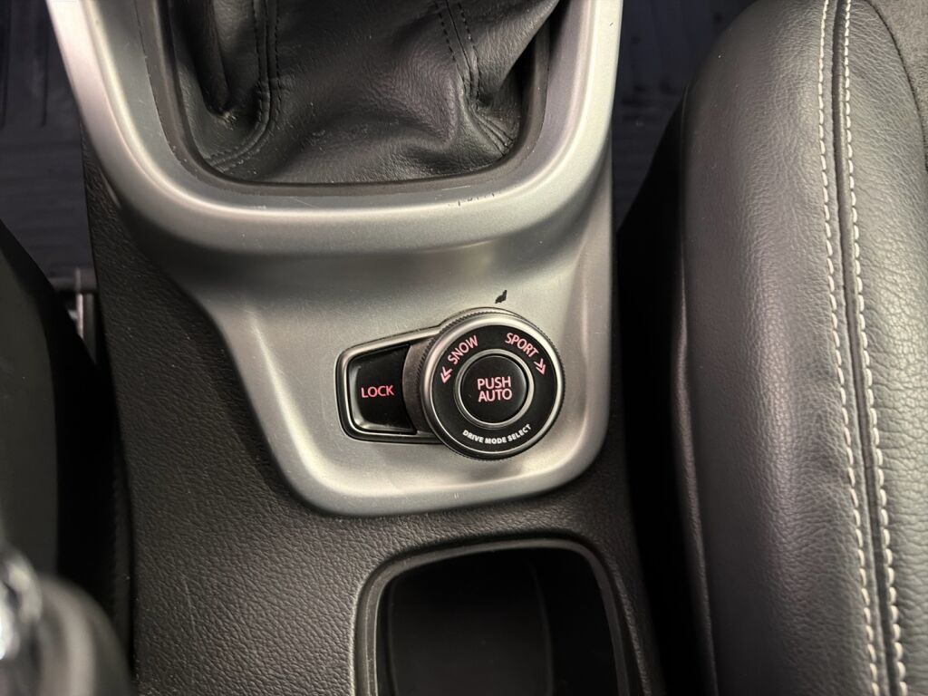 Suzuki Vitara 2016 Oranssi