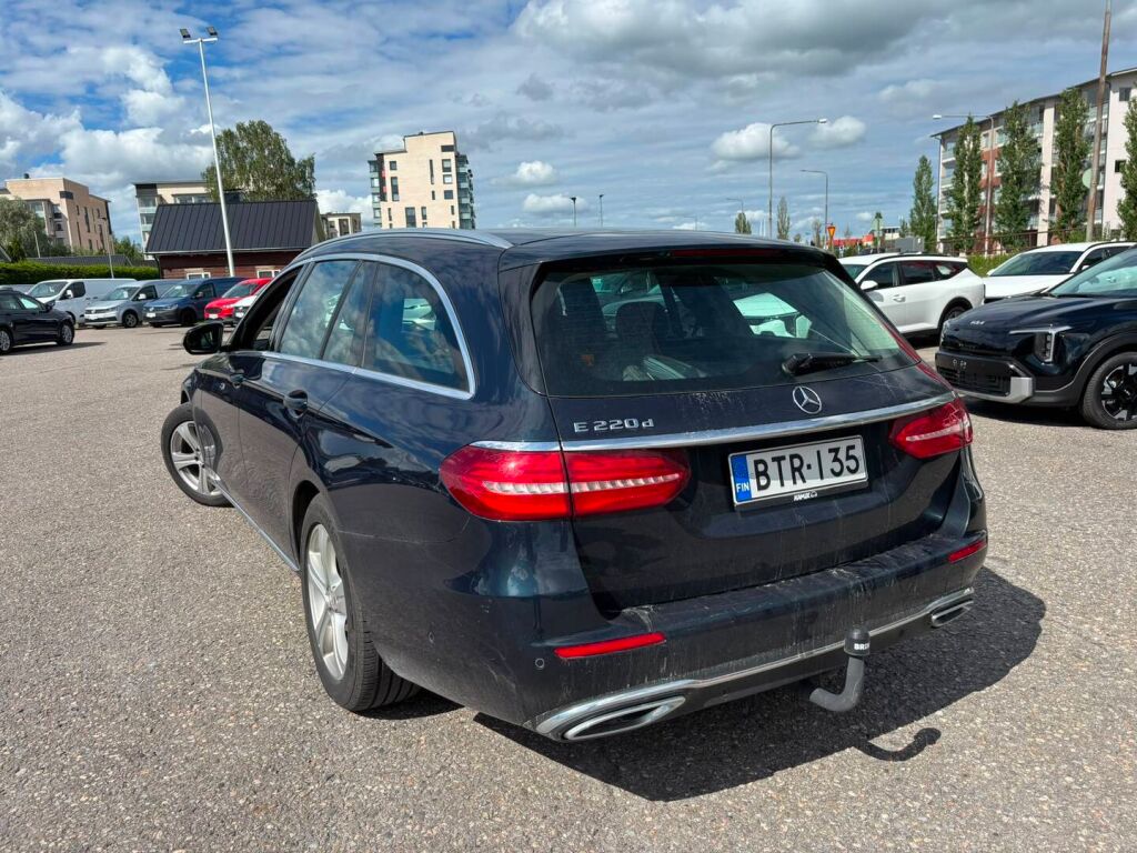 Mercedes-Benz E 2016 Vihreä