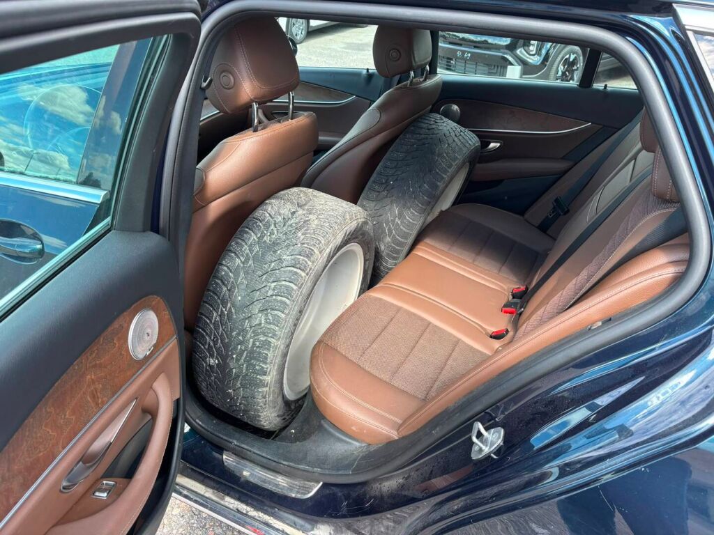 Mercedes-Benz E 2016 Vihreä