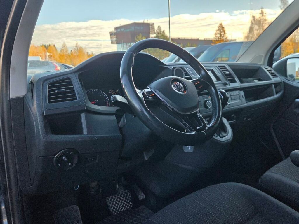 Volkswagen Caravelle 2016 Harmaa
