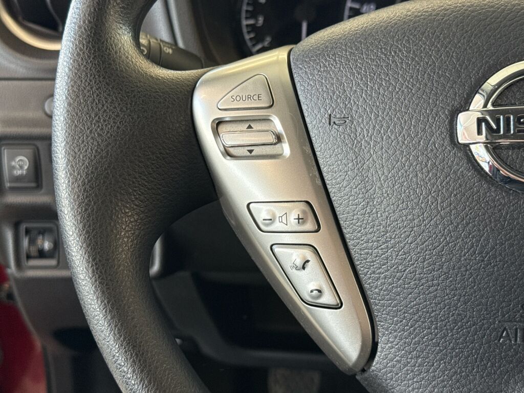 Nissan Note 2017 Punainen