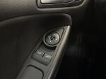 Ford Focus 2017 Punainen