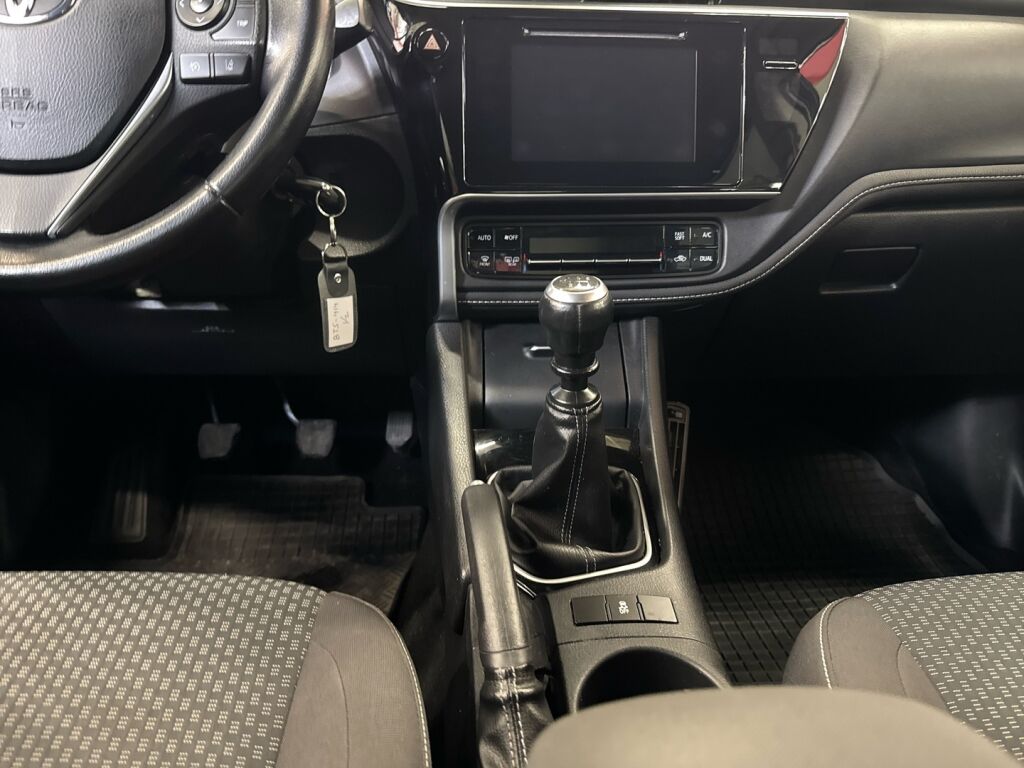 Toyota Corolla 2017 Sininen