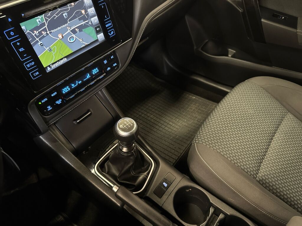 Toyota Corolla 2017 Sininen