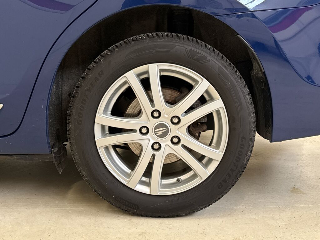 Toyota Corolla 2017 Sininen