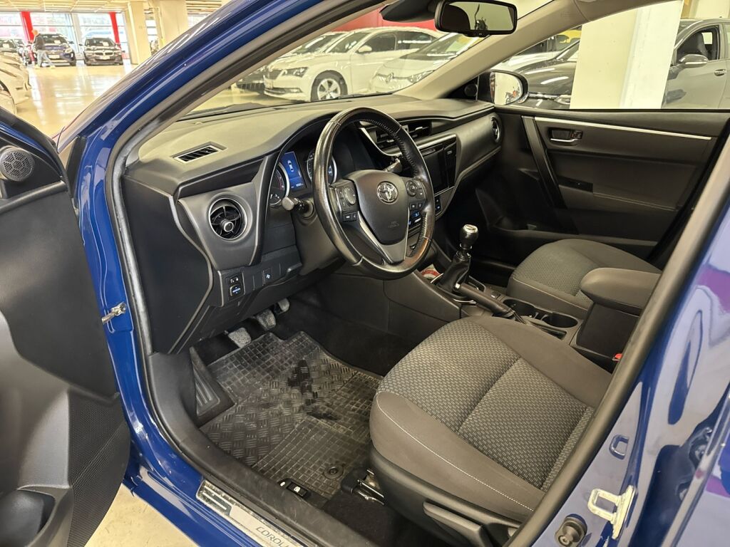 Toyota Corolla 2017 Sininen