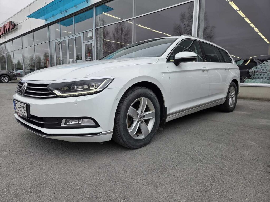 Volkswagen Passat 2017 Valkoinen