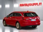 Opel Astra 2017 Punainen