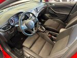 Opel Astra 2017 Punainen