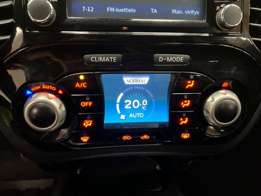 Nissan Juke 2016 Musta