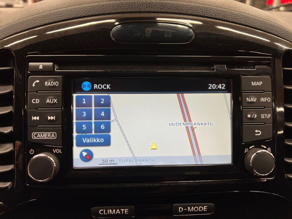 Nissan Juke 2016 Musta