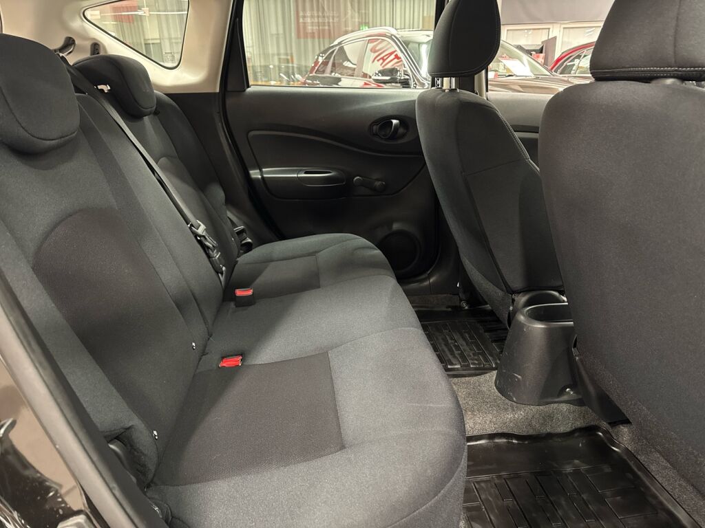 Nissan Note 2017 Musta