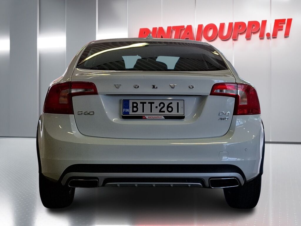 Volvo S60 Cross Country 2016 Valkoinen