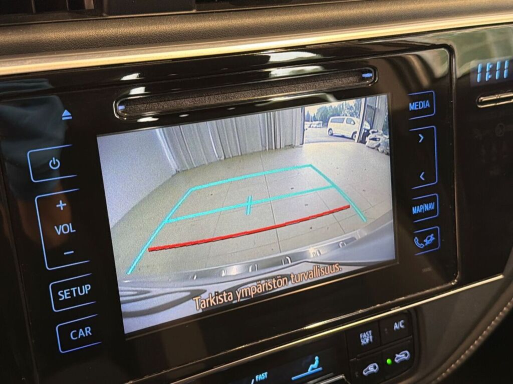 Toyota Auris 2016 Hopea